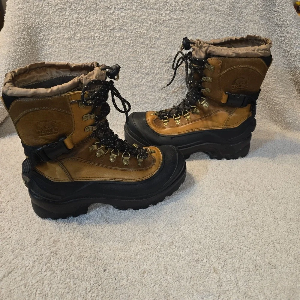Sorel Conquest Leather Waterproof Boots Built-in Gaiter Adjustable Strap Men 8.5